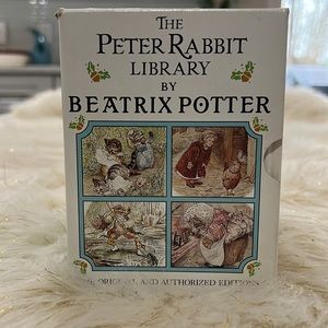 VINTAGE!! THE PETER RABBIT LIBRARY by Beatrix Potter in Excellent Condition!!